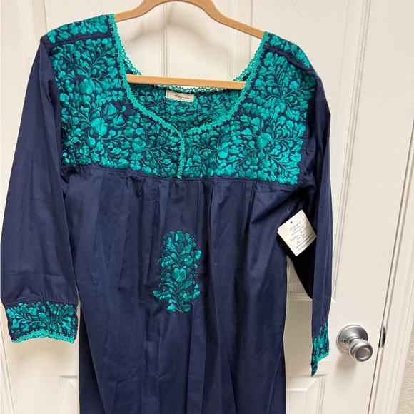 NWT Margarita Mercantile Oaxacan Embroidered Top - Picture 2 of 12